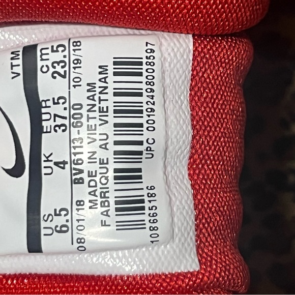 Nike airmax varsity red with cheetah lining 2019 size 6.5 womans - Picture 6 of 8
